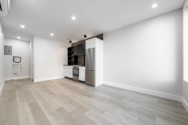 Rented by STY Management LLC | media 3