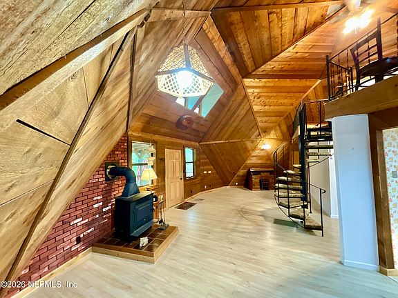 5th image of 141 TUCKER LAKE Road