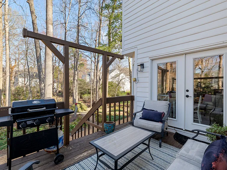 8625 Vanburgh Ct — Photo 25