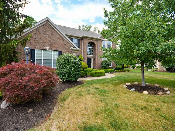 2nd image of 31035 Logan Ct