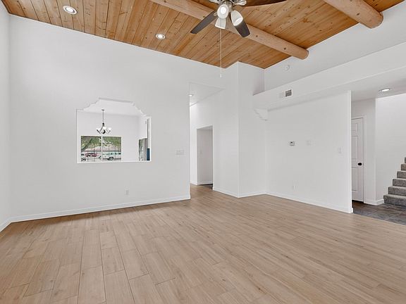 5th image of 7305 Palomas Park Ave NE