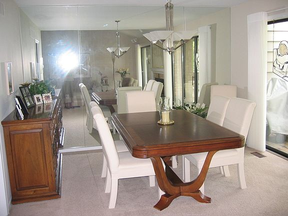 5th image of 7466 Pebble Ln #1