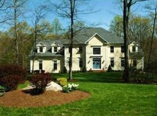 9 Timber Ln, Guilford, CT 06437