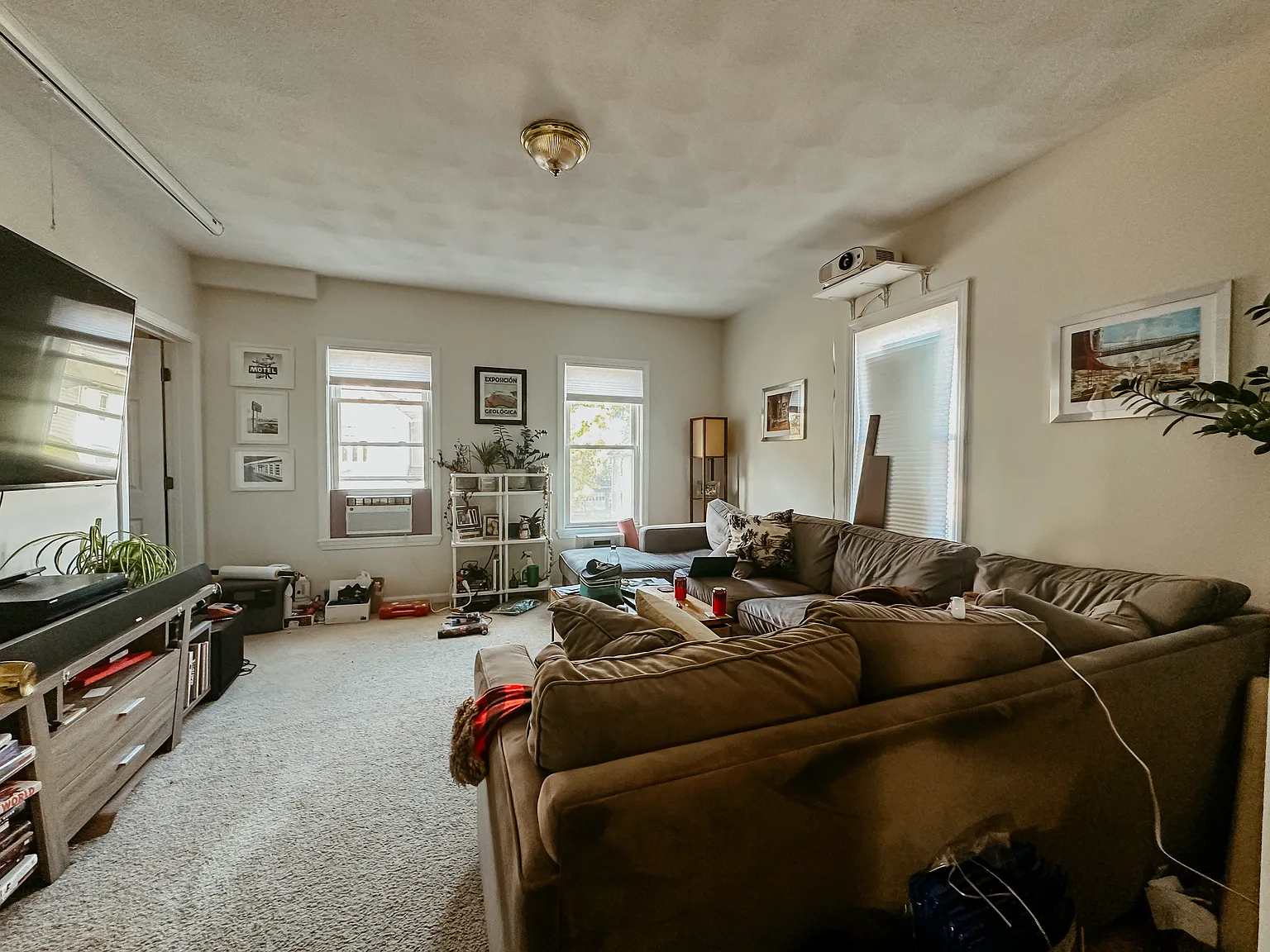 2 bed, 1000 sqft, $2,550 — Photo 4