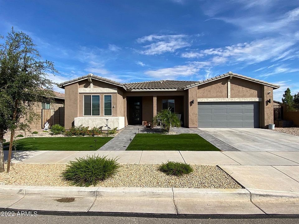 1st image of 22666 E Silver Creek Ln