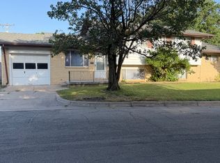524 Fabrique St, Wichita, KS 67218