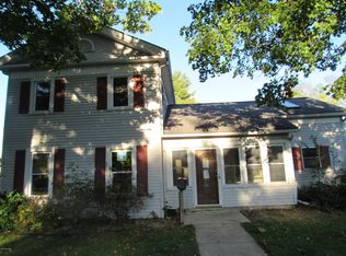 225 Mill St, Constantine, MI 49042