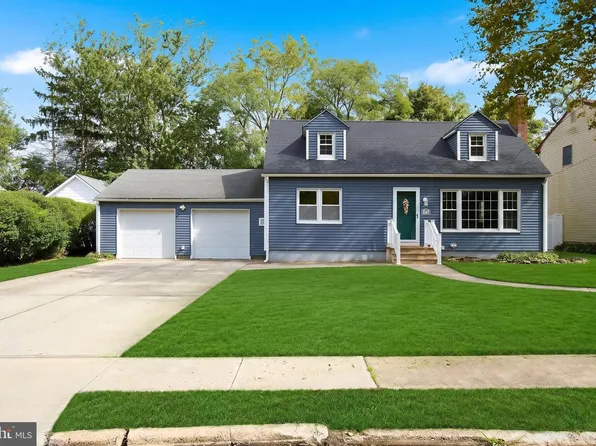 9 Hedge St, Toms River, NJ 08753