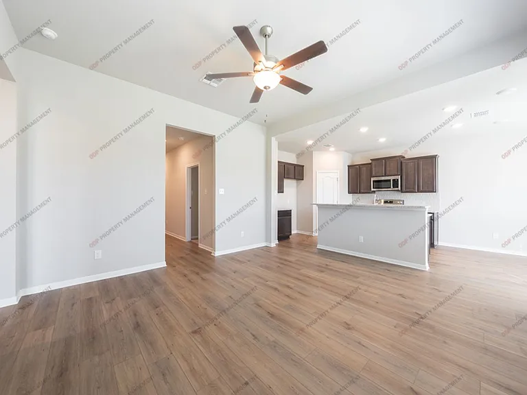 5432 Friars Loop — Photo 6