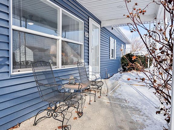 4th image of 645 N Union St