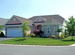 2 Edgartown Ln, Barnegat, NJ 08005