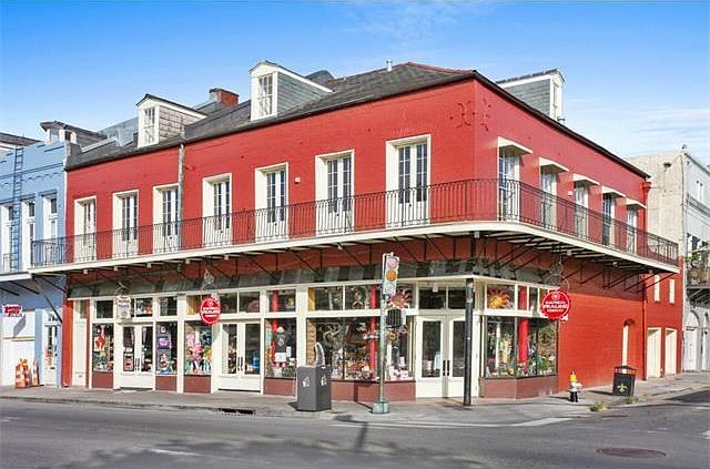 1st image of 504 Dumaine St #302
