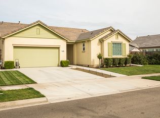 449 Monterey Ln, Oakdale, CA 95361