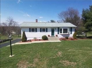 5 Westview Ter, Poughkeepsie, NY 12603