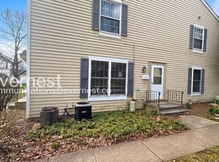 7390 Foxmill Rd UNIT D, Mentor, OH 44060