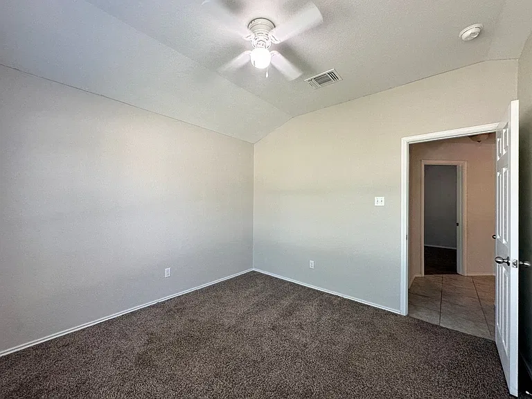 1118 Juneberry Park Dr — Photo 10