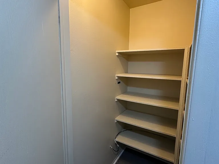 43780 Freeway Dr #104 — Photo 9