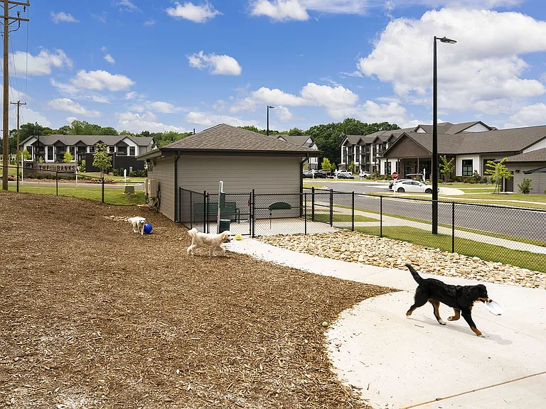 The Banks at Mt. Holly Apartments — Photo 48