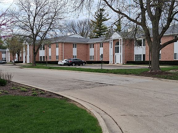 3rd image of 1503 N Milwaukee Ave APT 1B