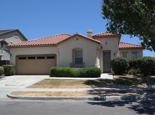 590 Trout Creek Ln, Patterson, CA 95363