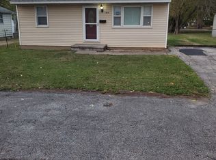 1614 W Cushing St, Decatur, IL 62526