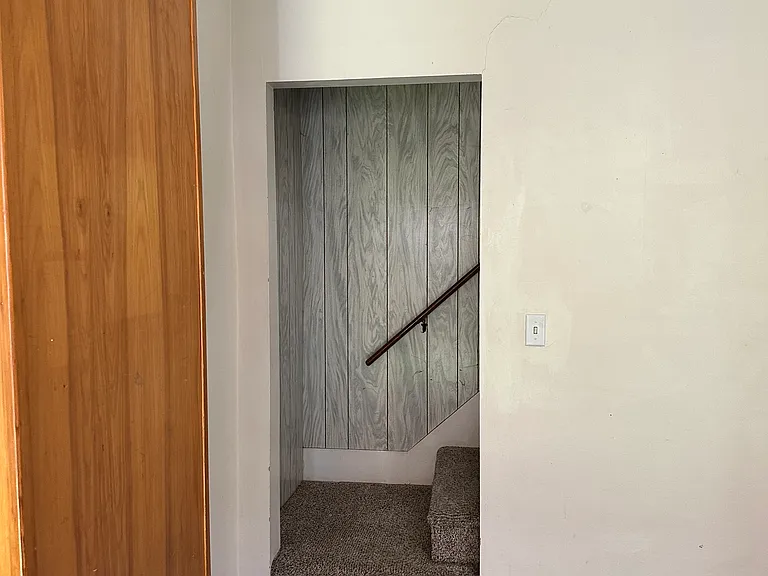 353 Harris St — Photo 26