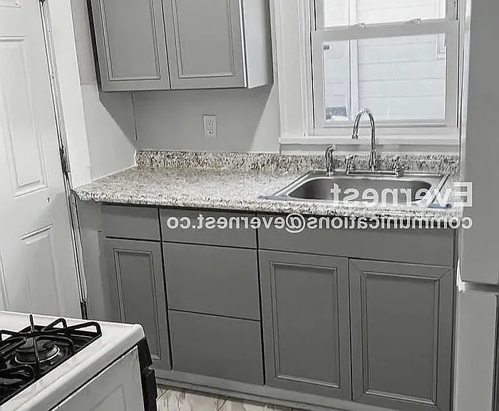 1093 Georgia Ave #1 — Photo 8