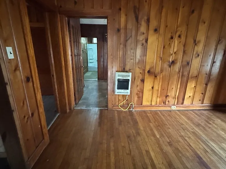 114 Cedar St — Photo 3