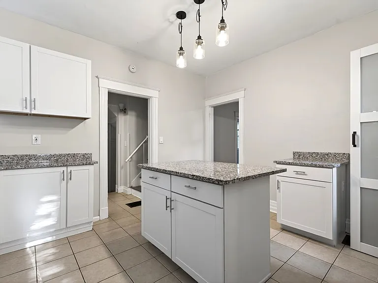 1407 W North Bend Rd — Photo 17