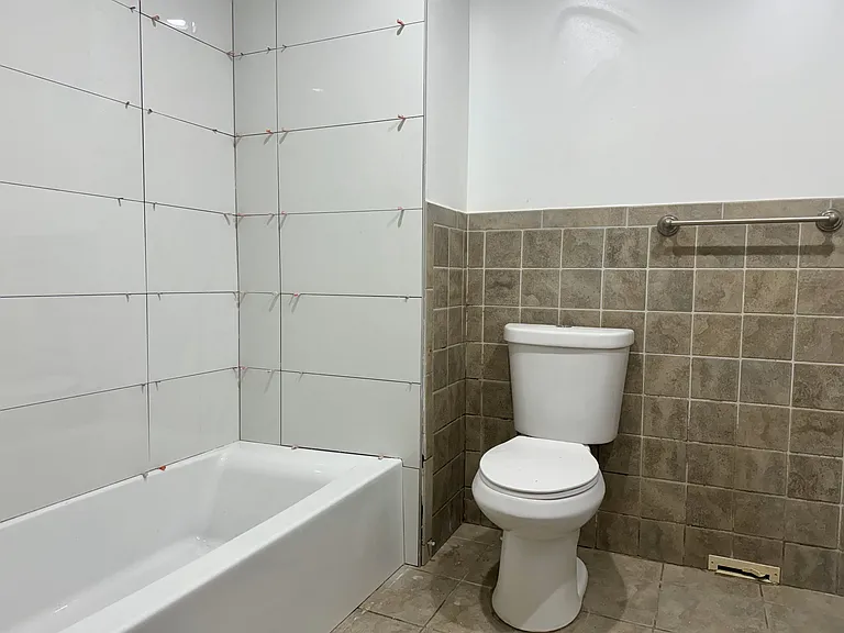 362 Kamena St #3 — Photo 8