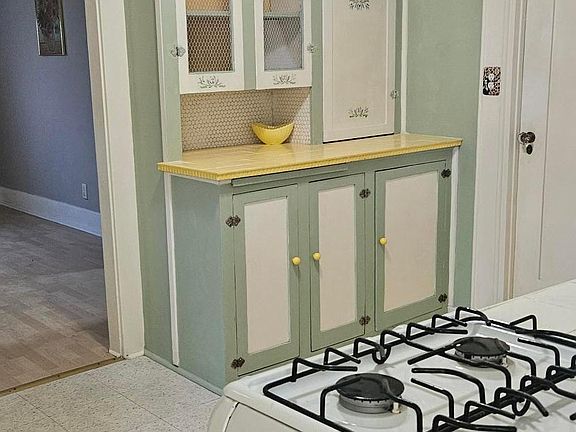 2nd image of 3643 Alexia Pl