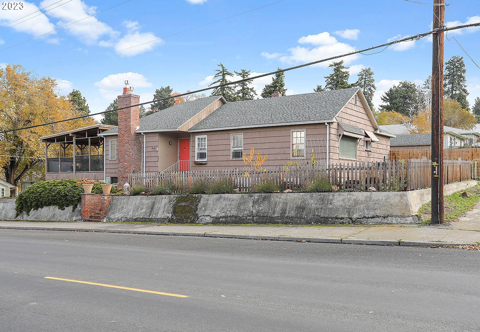 1812 Mount Hood St, The Dalles, OR 97058 Zillow