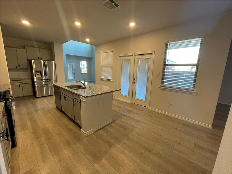 1624 Babb Ln — Photo 6