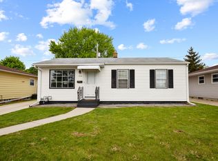 1716 Mount Pleasant St, Racine, WI 53404