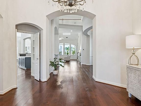 5th image of 2202 Britton Ridge Dr