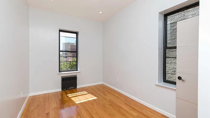 Rented by Nooklyn NYC LLC | media 28