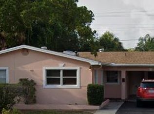 426 Park Ave, Lake Park, FL 33403