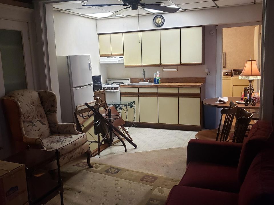 1st image of 4233 Station St #1