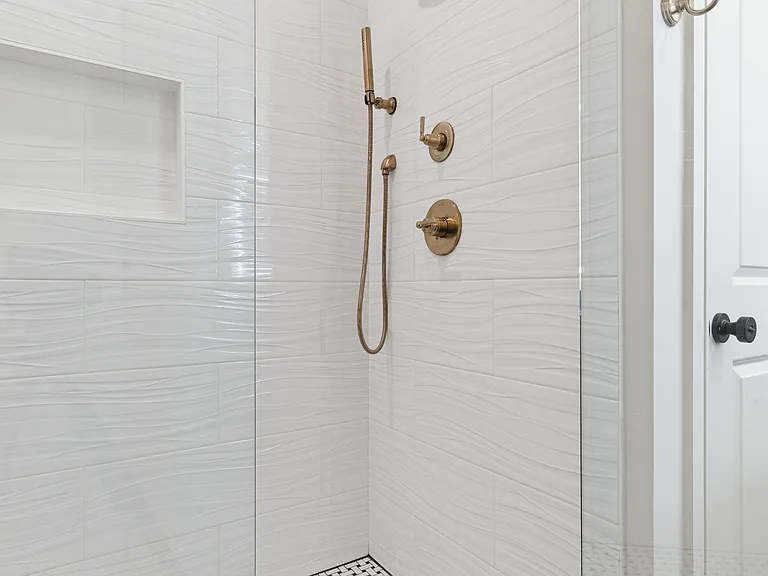 6305 Robertson Ave #5 — Photo 13