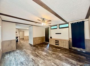 359 Twin Lakes Dr, Roanoke, AL 36274