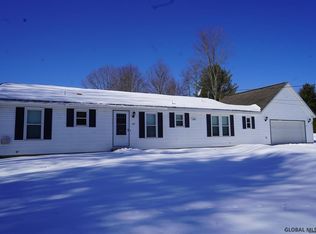 427 Gansevoort Rd, Fort Edward, NY 12828