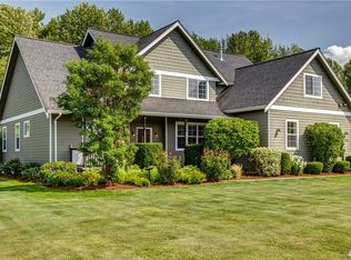 3080 Sundown View Ln, Bellingham, WA 98226