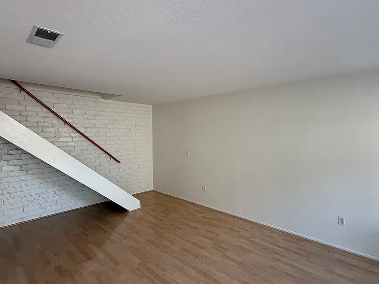 Poco Cir — Photo 15