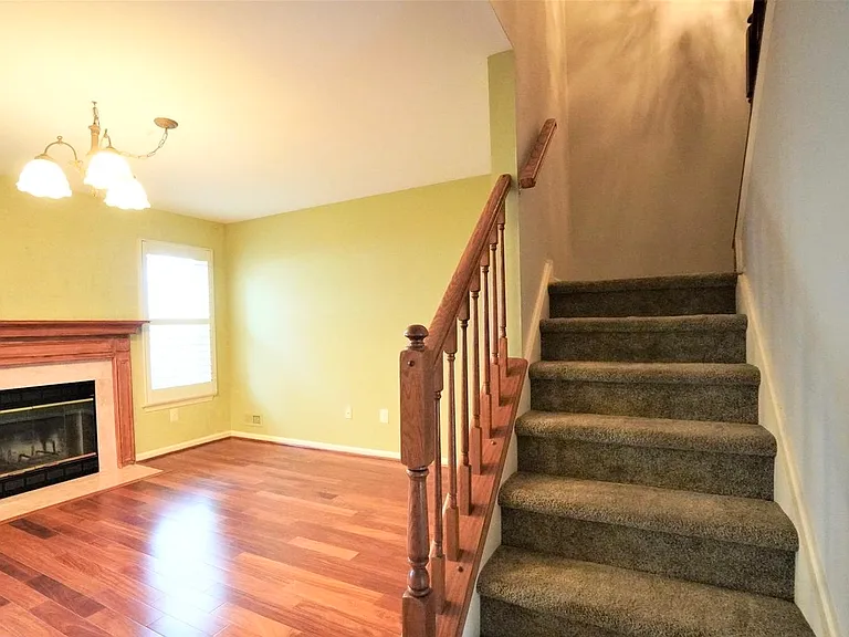 2607 Virginia Ln — Photo 14