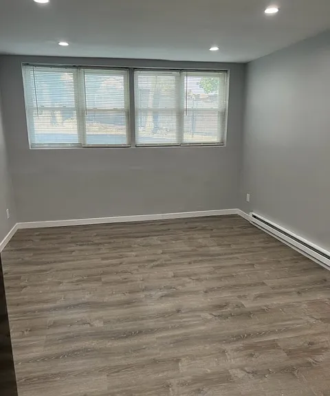156 S Munn Ave #B4 — Photo 7