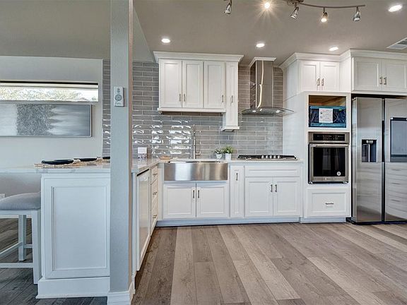 4th image of 5001 Pryor Ln
