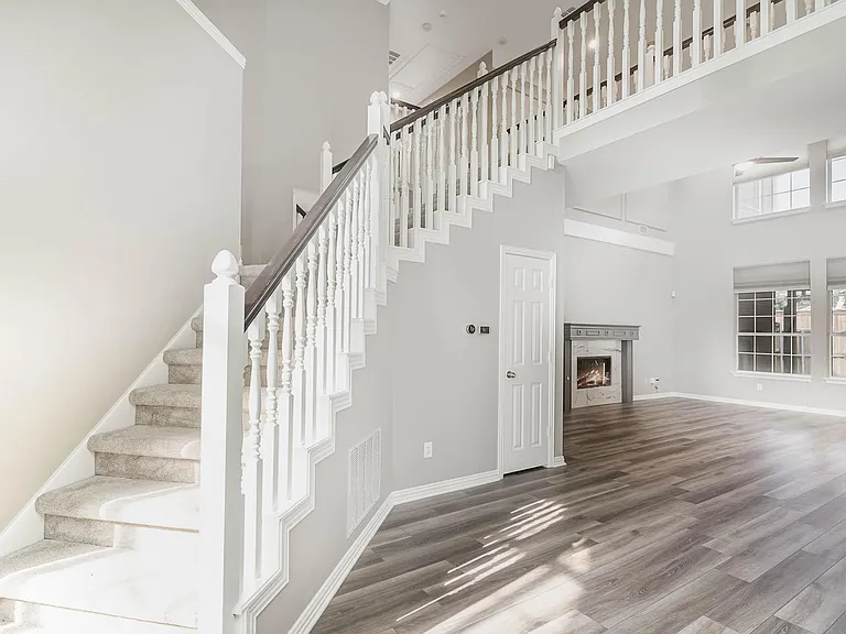 6009 Charleston Dr — Photo 16