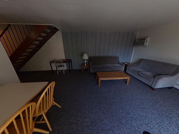 2nd image of 1021 Vaughn St APT 8