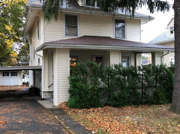 7 Bennett Ave