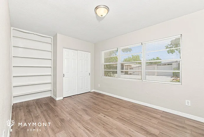 402 Ariana Ave — Photo 9